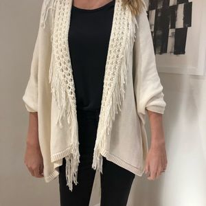 House of Harlow 1960 crochet wrap